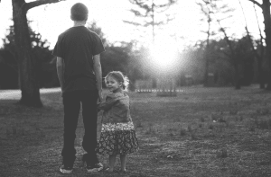 sibling motherhood mother dad sister fresh48 first birthday portrait gallagher caracciolo allison